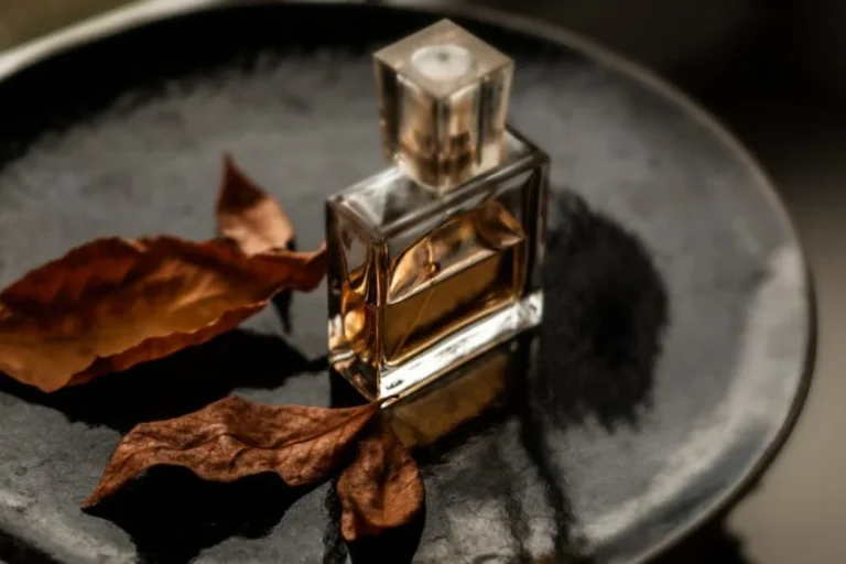 Najlepsze perfumy drzewne 2026 – ranking i recenzje